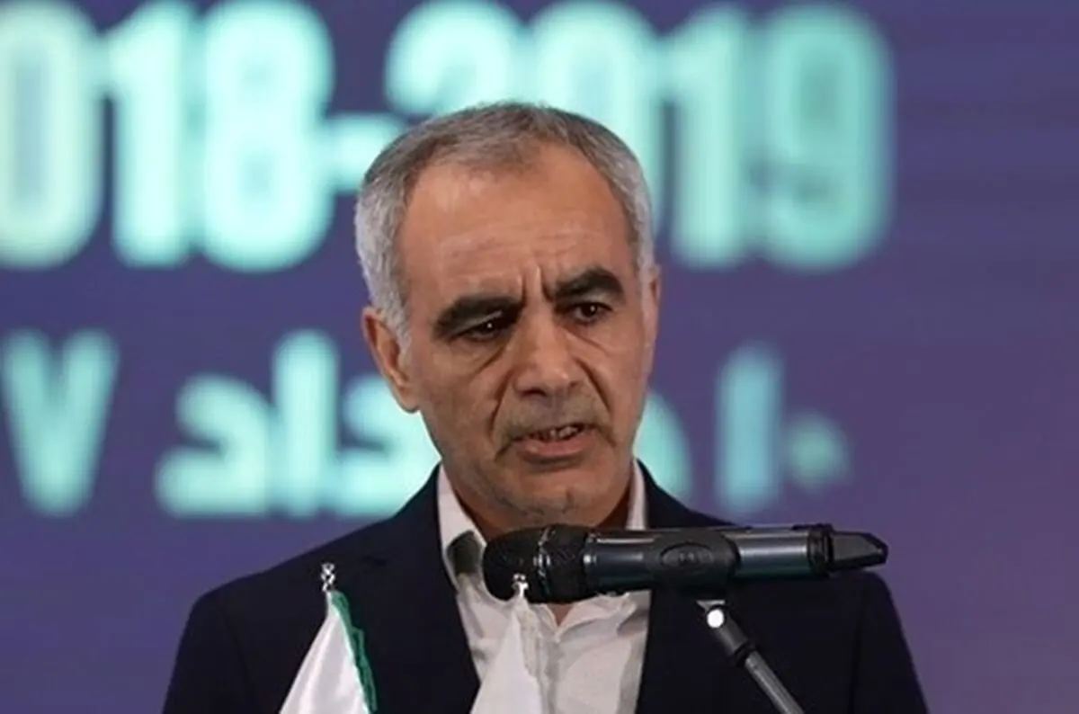 بهاروند: به نفع تاج انصراف می‌دهم