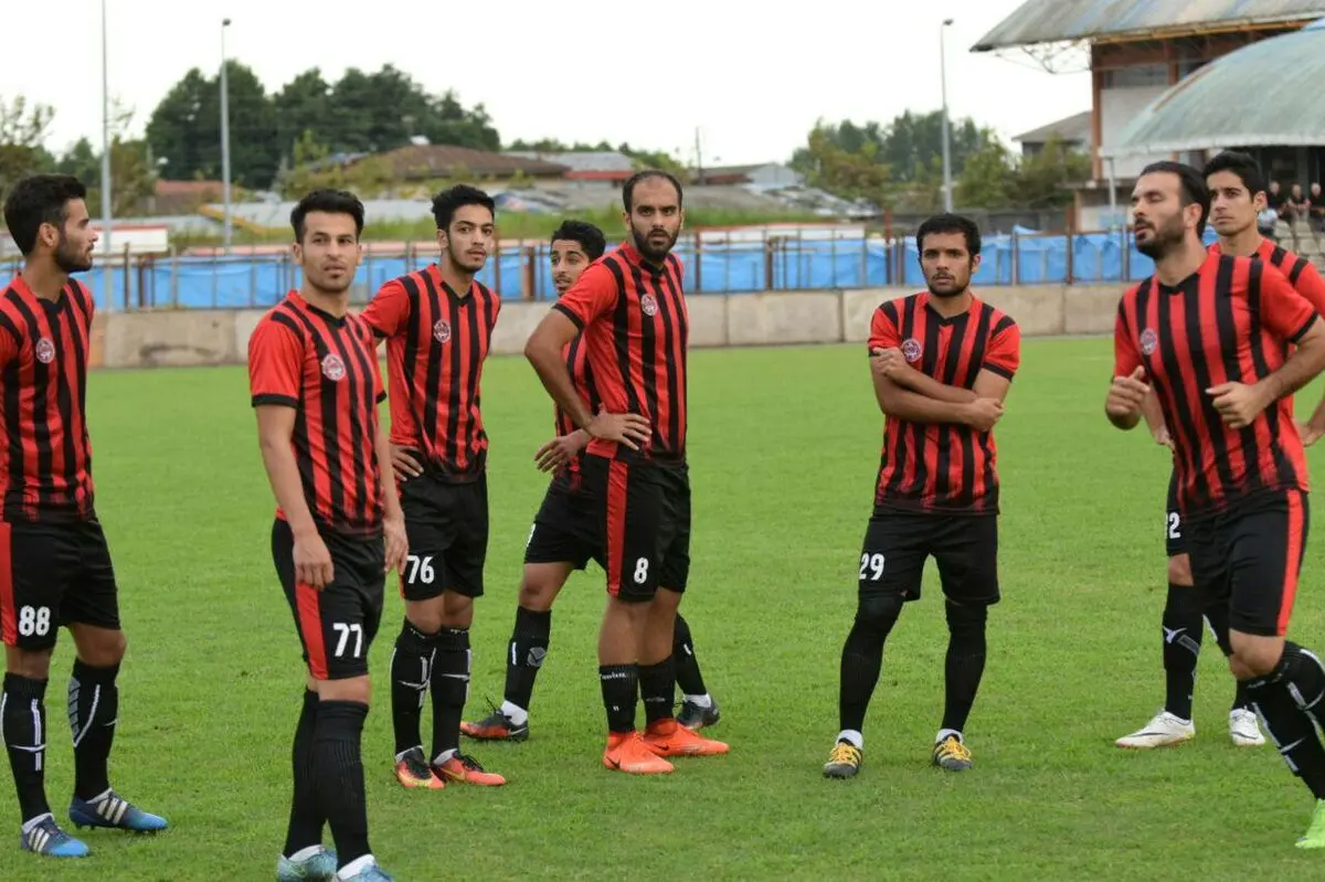 سیاه جامگان هنوز به در لیگ یک وجود دارد!
