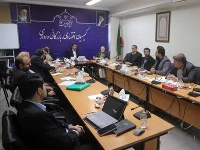 عملکرد بانک مرکزی در کمیسیون اقتصادی دبیرخانه مجمع بررسی شد