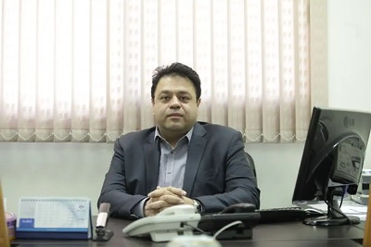 باید از ایجاد هرگونه تجمع و ازدحام جلوگیری کنیم/ توضیح درباره زمان مناسب برای تزریق دُز یادآور واکسن کرونا