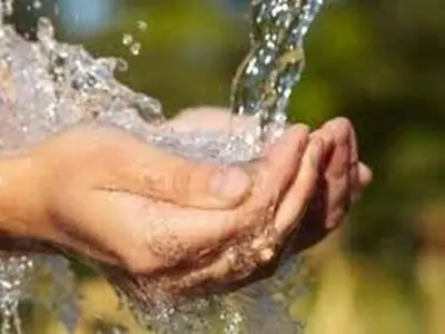 آب‌شرب شهری آذربایجان‌شرقی هیچ مشکلی ندارد/ تبلیغات برای فروش تصفیه آب خانگی دروغ است