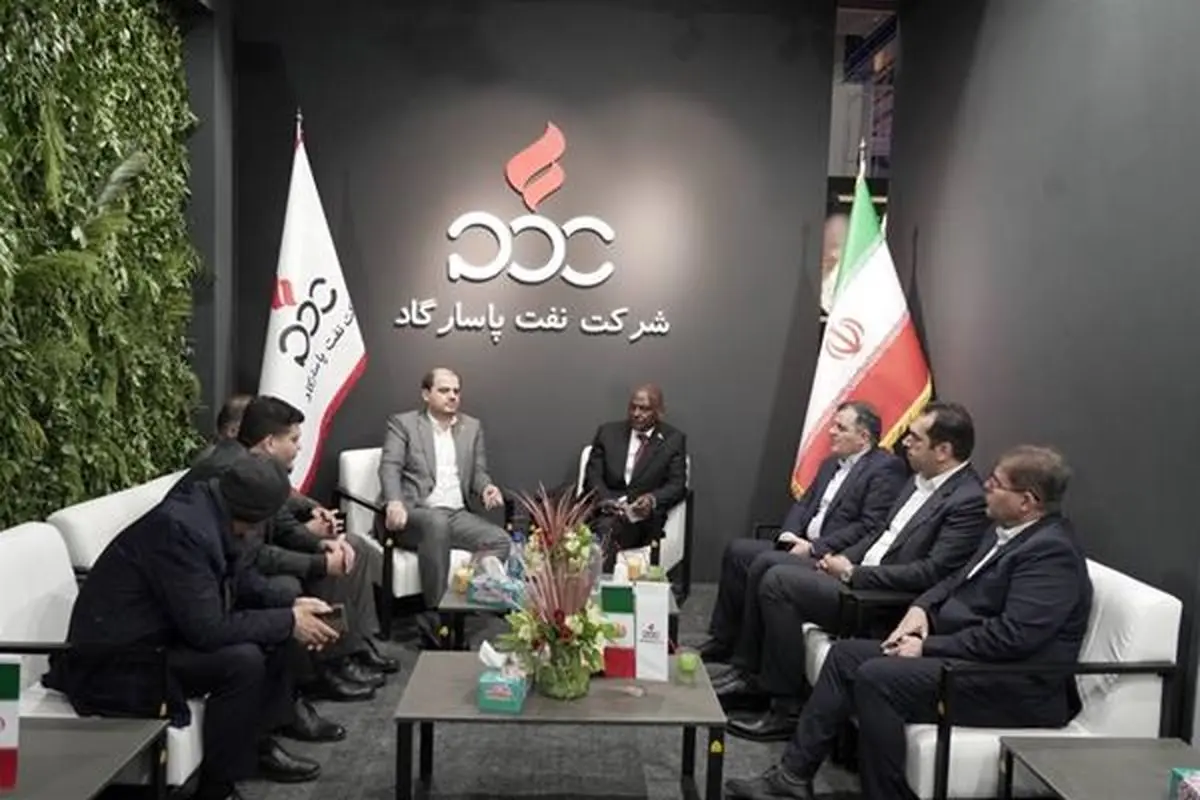 گزارش تصویری حضور نفت پاسارگاد در دومین روز شانزدهمین نمایشگاه بین‌المللی قیر و آسفالت