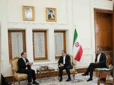عراقجي يؤكد على مواصلة المشاورات بين إيران واليابان
