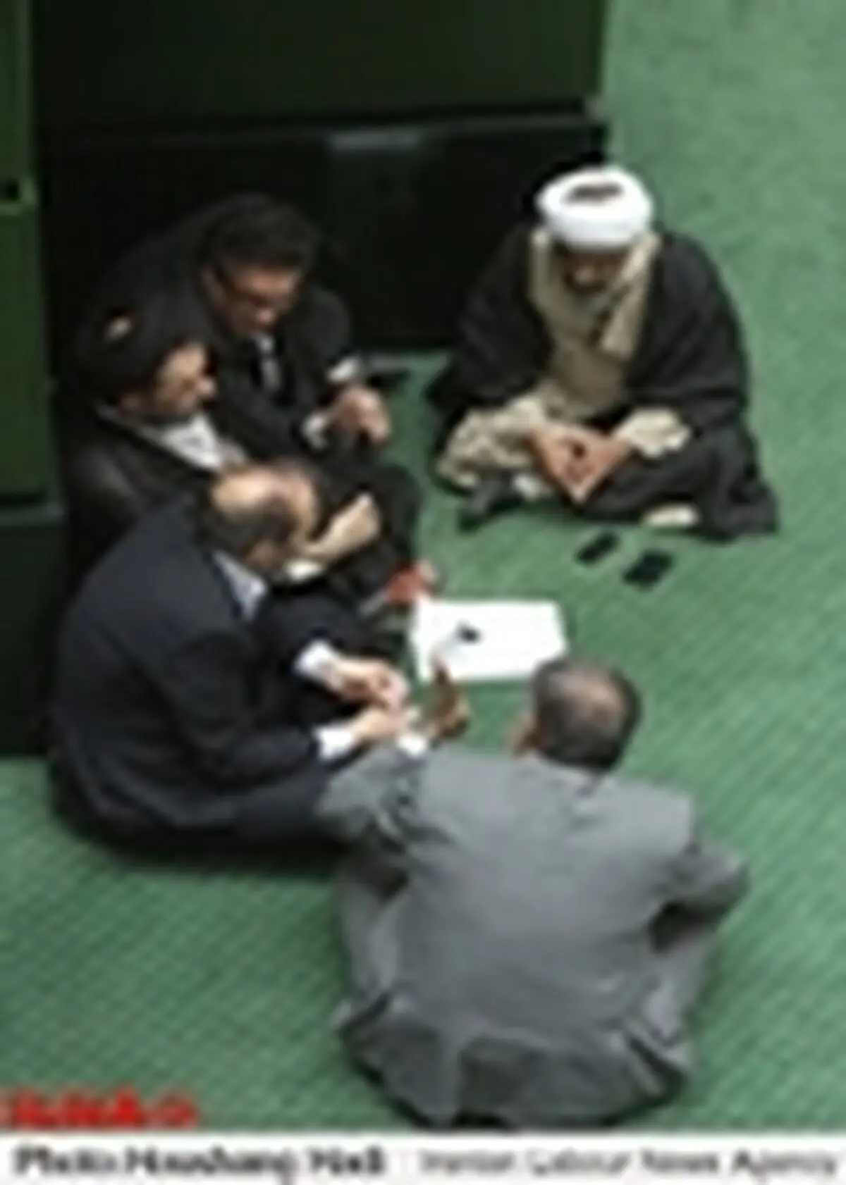 ۳ وزیر دولت به مجلس فراخوانده شدند