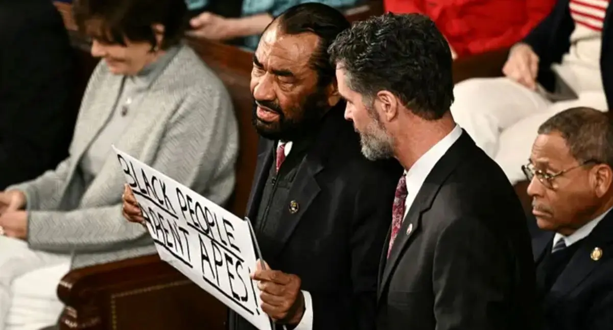 تنش در صحن کنگره آمریکا هم‌زمان با حضور ترامپ