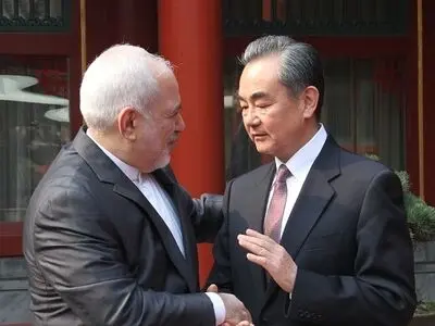 Zarif confers with Chinese counterpart