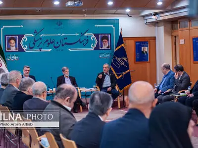 دیدار جمعی از اعضای جامعه پزشکان با رئیس جمهور