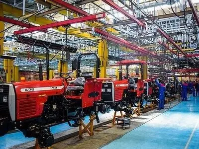 تعطیلی ۴۱ واحد تولید تراکتور و کمباین در دو سال گذشته ‌/ تخصیص تسهیلات ۵ همتی به کشاورزان با بهره ۱۸درصدی 

