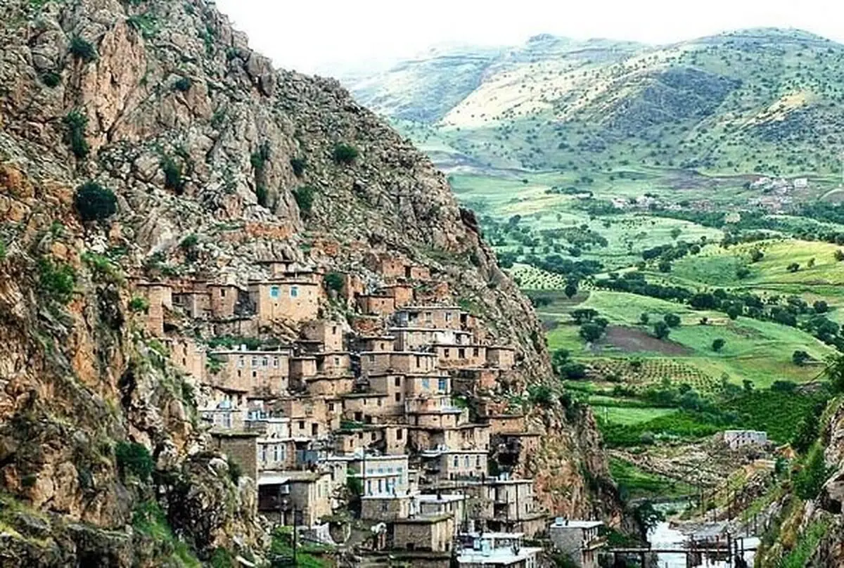 ایجاد رونق اقتصادی در شرایط دشوار هنر است/ توجه به « گردشگری» کرمانشاه به اندازه صدها چاه نفت ارزش دارد
