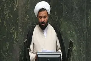 حزبی شدن انتخابات و تمرکز بر برنامه‌های کلان راه‌حل تحقق برنامه‌های توسعه است
