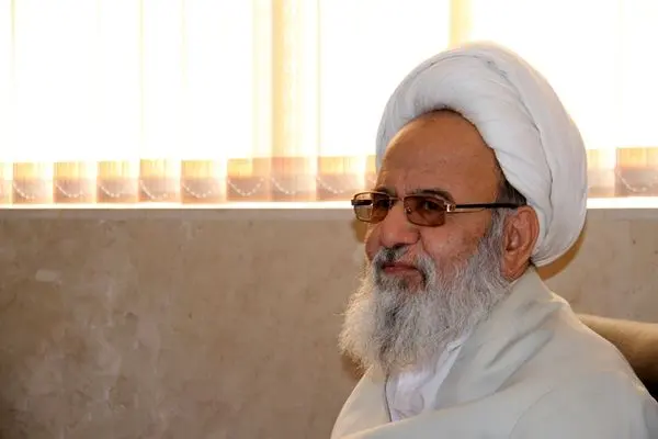 آیت‌الله علی شیخ موحد نماینده پیشین مجلس خبرگان رهبری فارس در بیمارستان بستری شد
