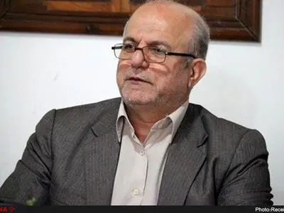 نمی‌توانستیم از آمریکا سند محضری بگیریم/ آمریکایی‌ها باید زانو بزنند تا با آنها مذاکره کنیم