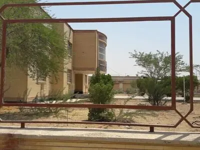 نرده‌های فرهنگسرای فارابی هندیجان به سرقت رفت