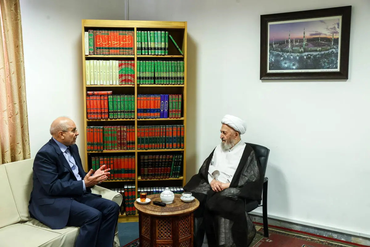 تاکید آیت الله سبحانی بر مهار مهاجرت از روستاها به شهرها/ قالیباف: ارائه کالابرگ الکترونیک یکی از راهکارهای مهم و موثر برای کمک به معیشت مردم است