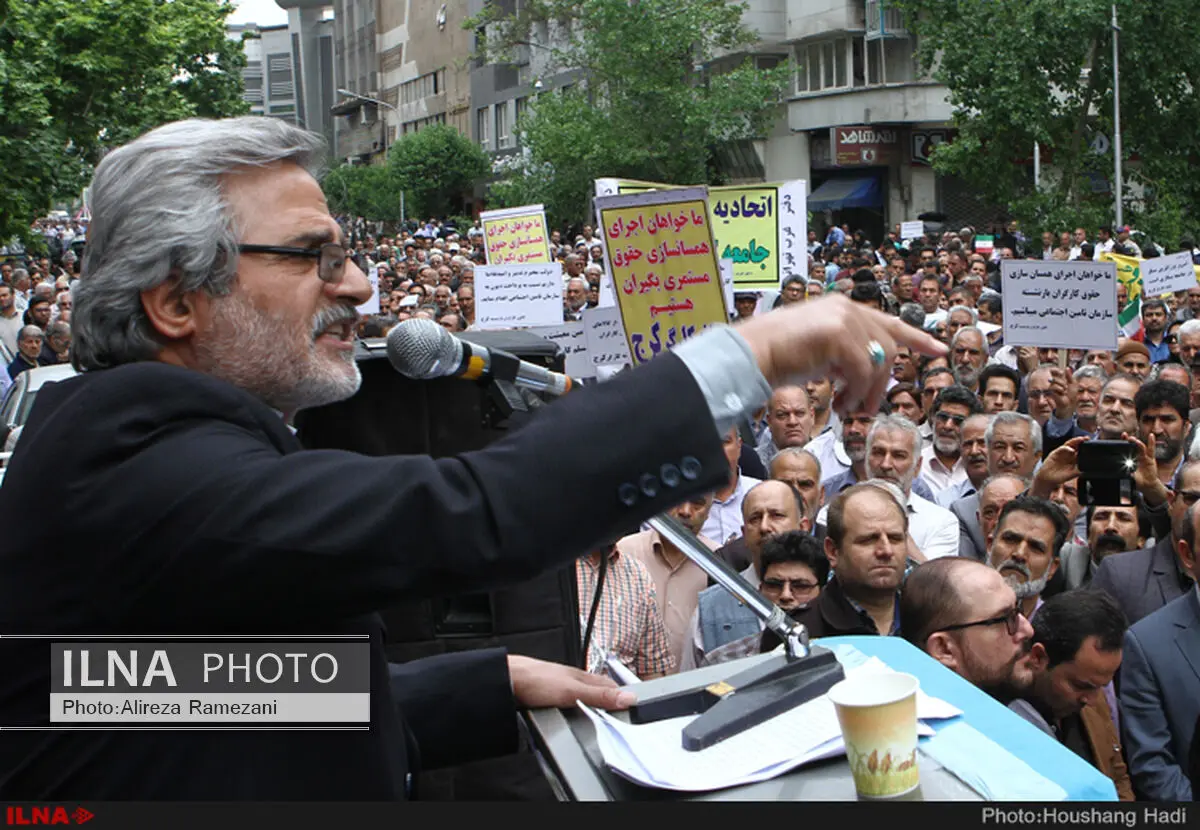 صادقی: حداقل‌ها را از کارگران گرفته‌اند/ تعهد دولت‌ها در برابر نیروی کار فراموش نشود 