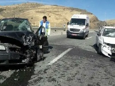وقوع ۳۵۱ فقره تصادف در راه های برون شهری و روستایی لرستان
