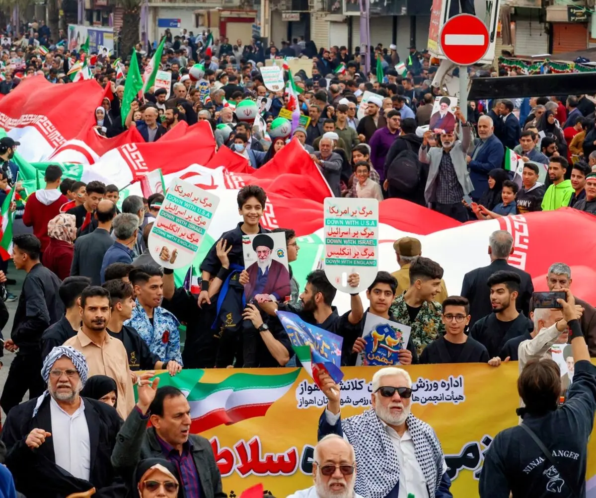 راهپیمایی ۲۲ بهمن در نقاط مختلف خوزستان برگزار شد 