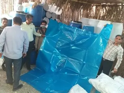 کشف کارگاه بزرگ تولید مشک‌های ماری ویژه قاچاق سوخت در بندرعباس