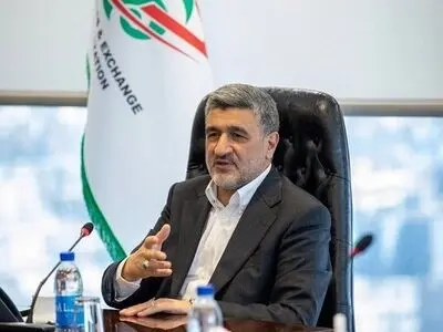 آماده عرضه خودرو در بورس هستیم/ محدودیت قانونی نداریم