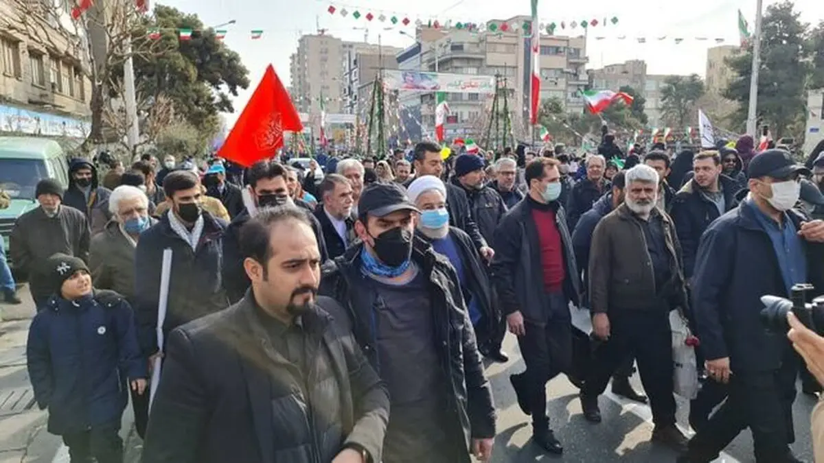نگذاریم اقلیتی قدرت‌طلب اکثریت را کنار بزنند که آن روز پایان انقلاب خواهد بود/ انقلاب اسلامی متعلق به همه مردم است