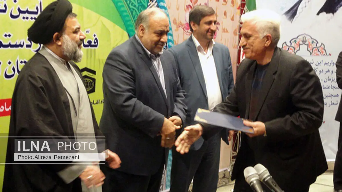 برگزیده شدن دانشگاه لرستان در زمینه ترویج فرهنگ نورانی نماز