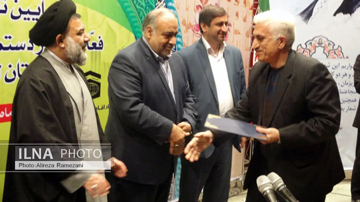 برگزیده شدن دانشگاه لرستان در زمینه ترویج فرهنگ نورانی نماز