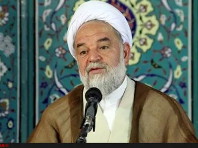 دانشجویان باید توی دهن آدم حرف «مفت‌زن» بزنند/ ائمه جمعه‌ را متهم به دروغ‌گویی می‌کنند/ خدا اینها را بکشد