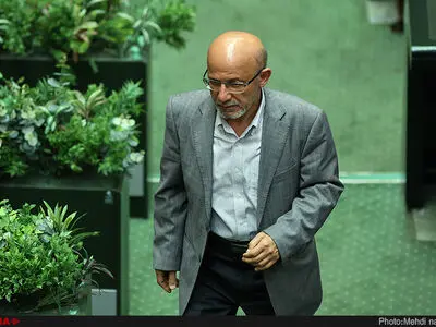 حمایت‌مان از روحانی به تبعیت از رییس دولت اصلاحات بود/ روحانی به احترام خاتمی با مردم صادقانه حرف بزند/ طرح «عفو عمومی» کاملا ملی است