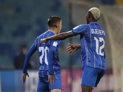 ویدیو: گل اول استقلال به پرسپولیس توسط یاسر آسانی