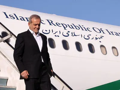 پزشکیان  وارد یاسوج شد