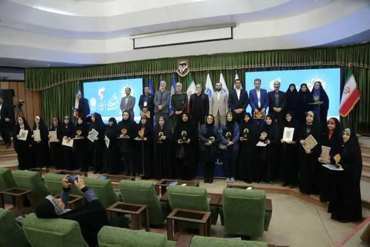 افتخارآفرینی خبرنگار ایلنا در جشنواره «حریم رسالت»/ کسب مقام دوم بخش گزارش توسط سارا دشتی