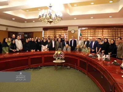 محمدعلی موحّد صدساله شد/ نهیب مرگ بلرزاندم شب و روز!