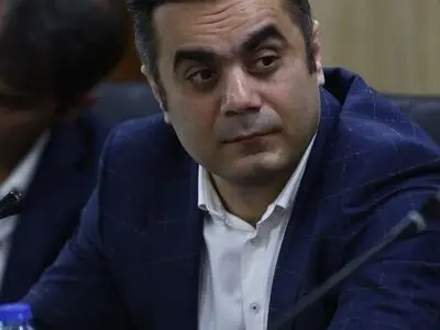 هدفم حاشیه‌سازی برای تراکتورسازی نیست