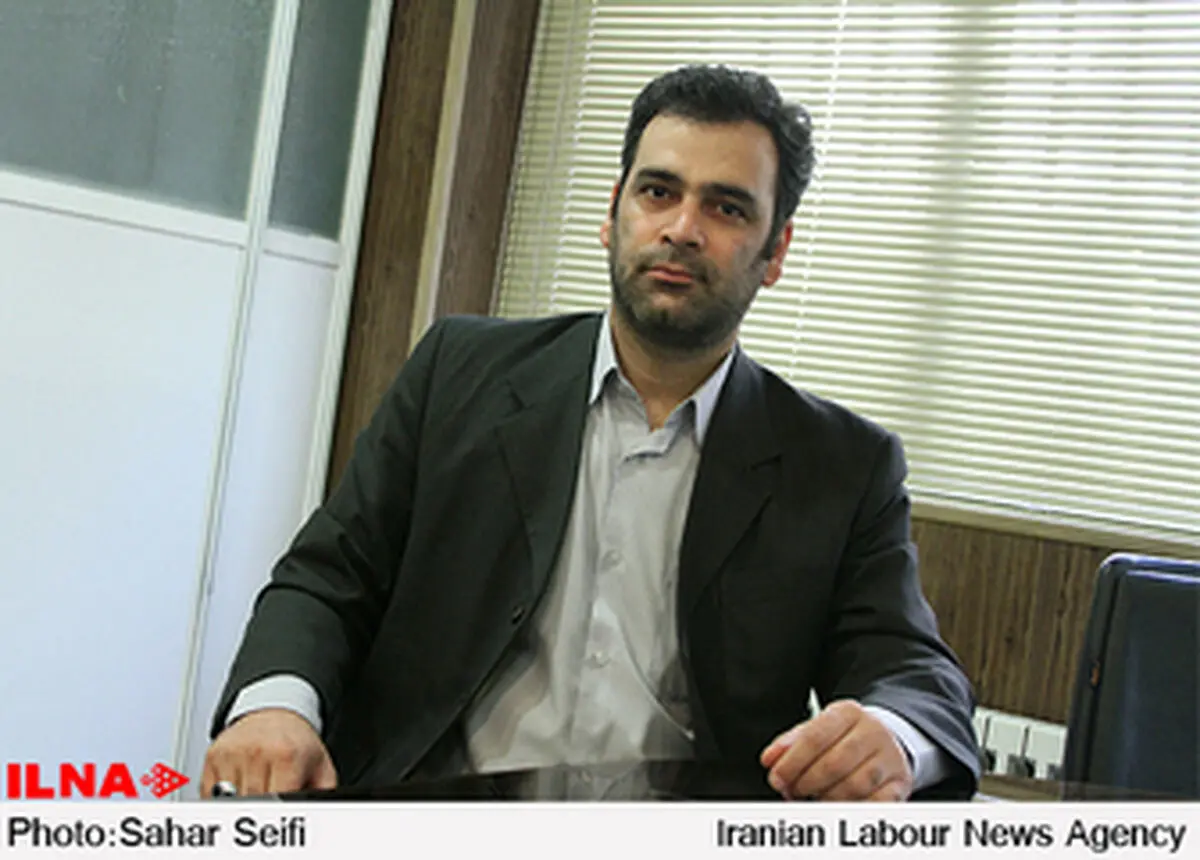 کارگران با ارقام غلط گمراه نمی‌شوند/مسئولان آدرس اشتباه می‌دهند