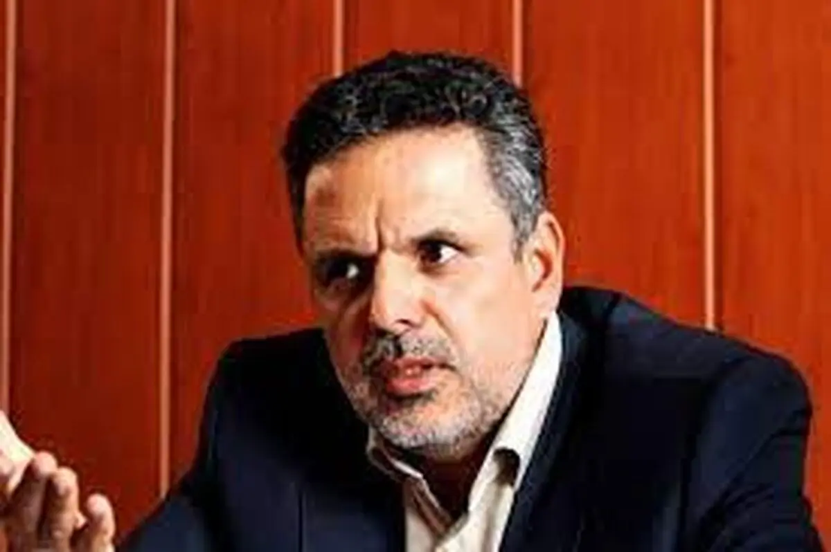محیط‌های تخصصی باید عاری از نگاه‌های سیاسی باشد