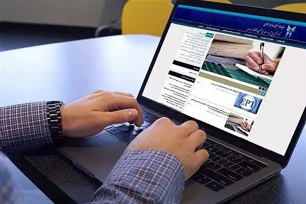 آغاز ثبت‌نام دو آزمون دانشگاه آزاد