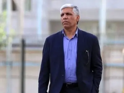 پارو: مشکلی نباشد شفر تا پنج‌شنبه پاسخ می‌دهد/ نمایندگان خوزستان به دنبال تغییر قانون و حل مشکل بودجه هستند/ در نیم فصل بعضی بازیکنان از لیست خارج می‌شوند