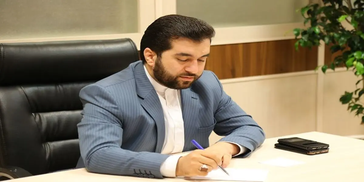 لایحه مالیات بر ارزش افزوده برای اصلاح به مجلس بازگشت/ سلب اختیار وضع عوارض از شوراها خلاف اصل کوچک‌سازی دولت است