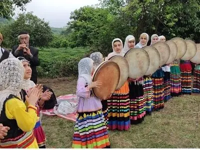 جشنواره شکوفه‌های بهار نارنج در کومله