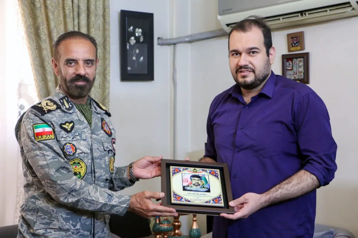 دیدار رئیس سازمان تربیت بدنی آجا با خانواده زندهیاد امیر سرتیپ سردارلو