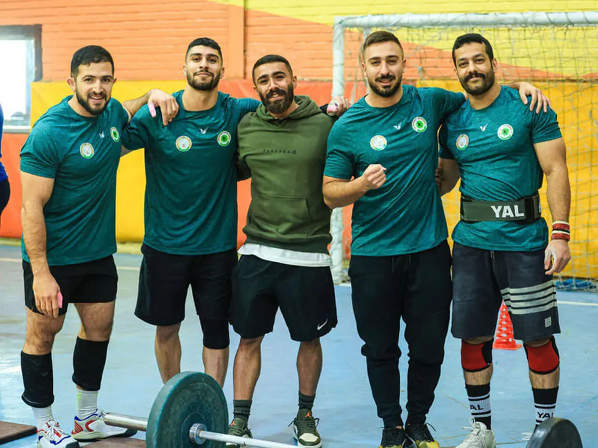 کراسفیت بی سر و صدا از فدراسیون وزنه برداری جدا شد