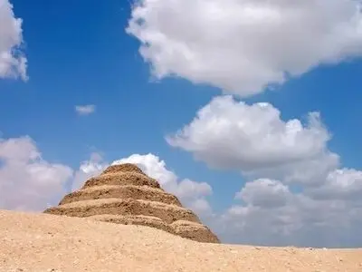مصریان باستان برای ساختن اهرام مصر از آسانسور هیدرولیک استفاده می‌کردند!