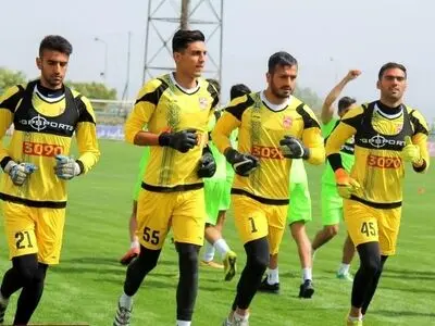 رقابت شدید جانشینان اخباری در تمرینات تراکتورسازی + تصاویر