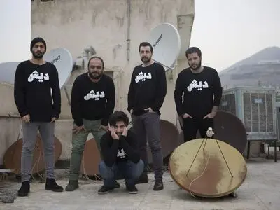 نمایشنامه‌خوانی اساتید دانشگاه در اعتراض به شکسته شدن چارچوب‌های اخلاقی/اسکار اصغر فرهادی با «دیش» روی صحنه می‌رود