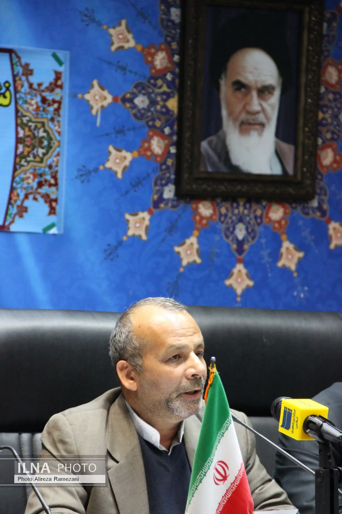 اقتصاد مقاومتی را باید جدی گرفت 