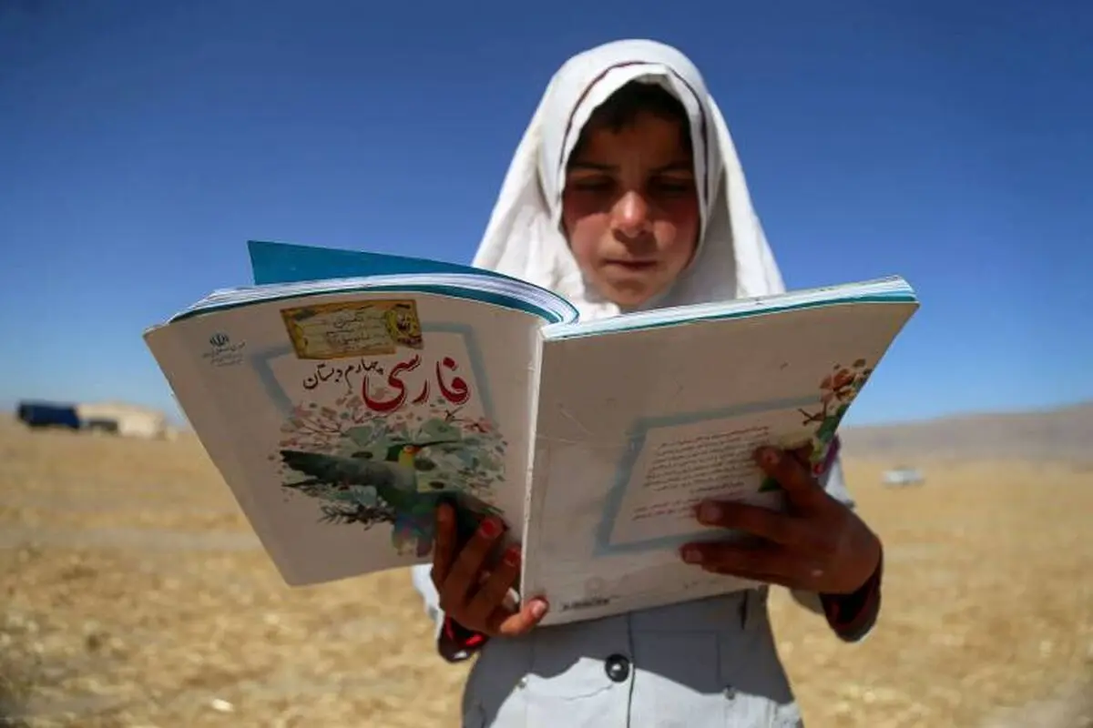 نیمی از دانش‌آموزان ابتدایی بازمانده‌ از تحصیل‌ سبزوار به مدرسه بازگشتند