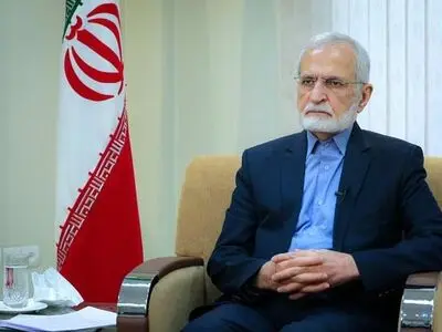 خرازی للجزیرة: لا تفاوض مع أحد بشأن "برنامجنا الصاروخی وسیاساتنا الإقلیمیة"