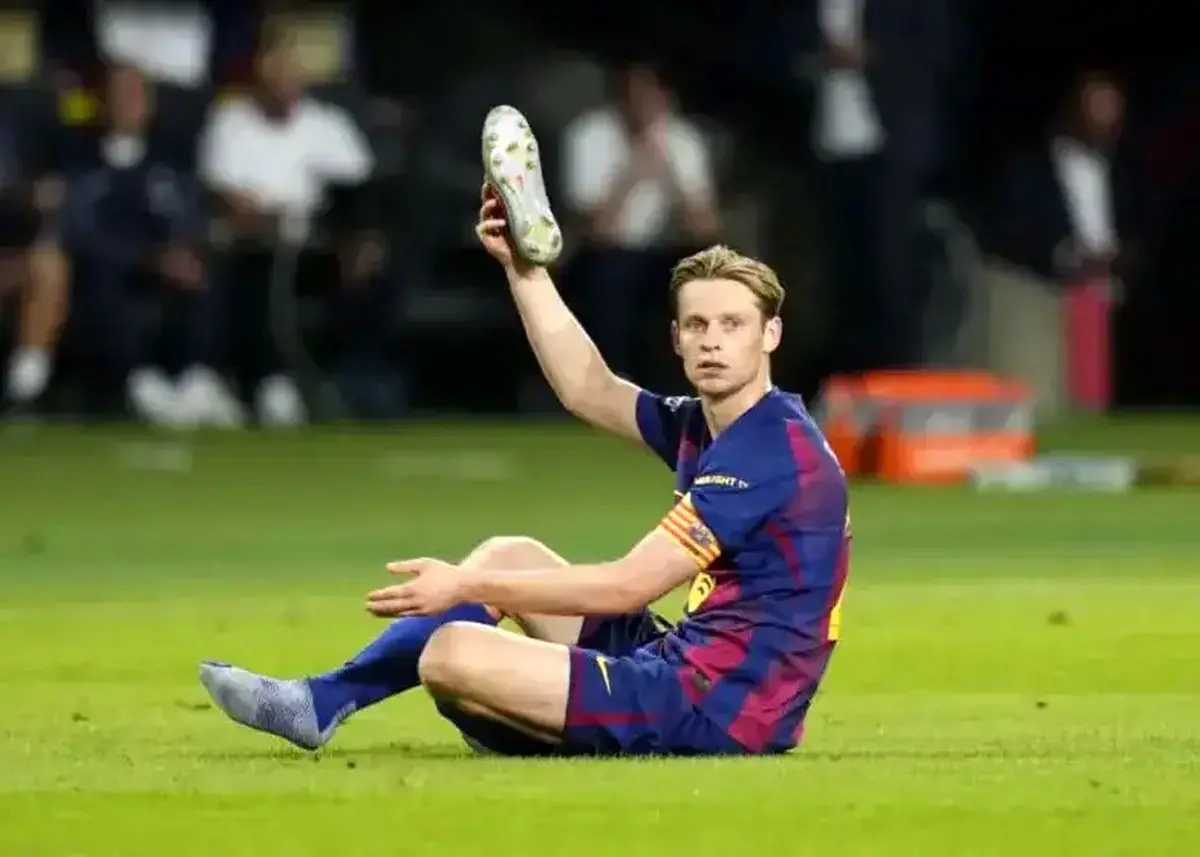 بارسا داور را مقصر شکست می‌داند!