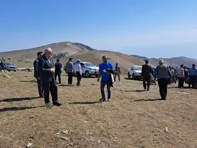 جشنواره کوچ عشایری در ییلاقات دیزاب آب‌بر برگزار شد