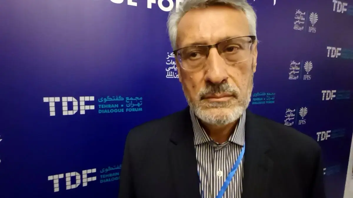 تا زمانی که طرف مقابل آمادگی رسیدن به راهحل منصفانه و عادلانه را داشته باشد، به مسیر گفتوگو وفادار خواهیم ماند/ امیدواریم اروپا و آمریکا این فرصت را غنیمت بدانند